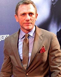 Daniel Craig